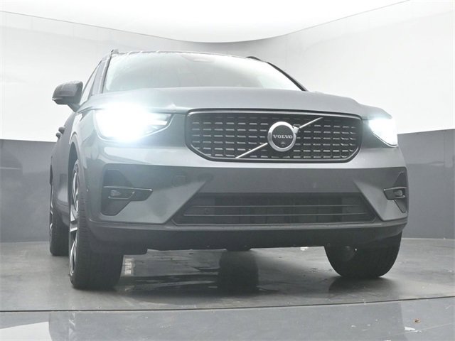 New 2026 Volvo XC40 B5 Ultra w/ Climate Package image 38