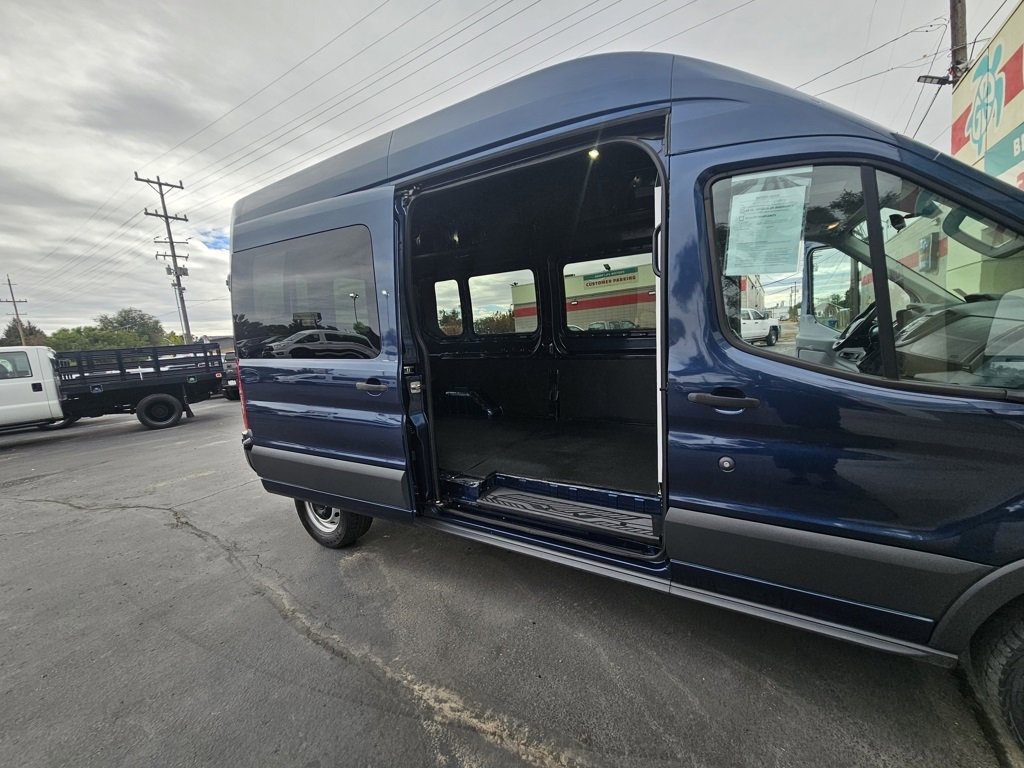Used 2018 Ford Transit 250 148 High Roof image 22