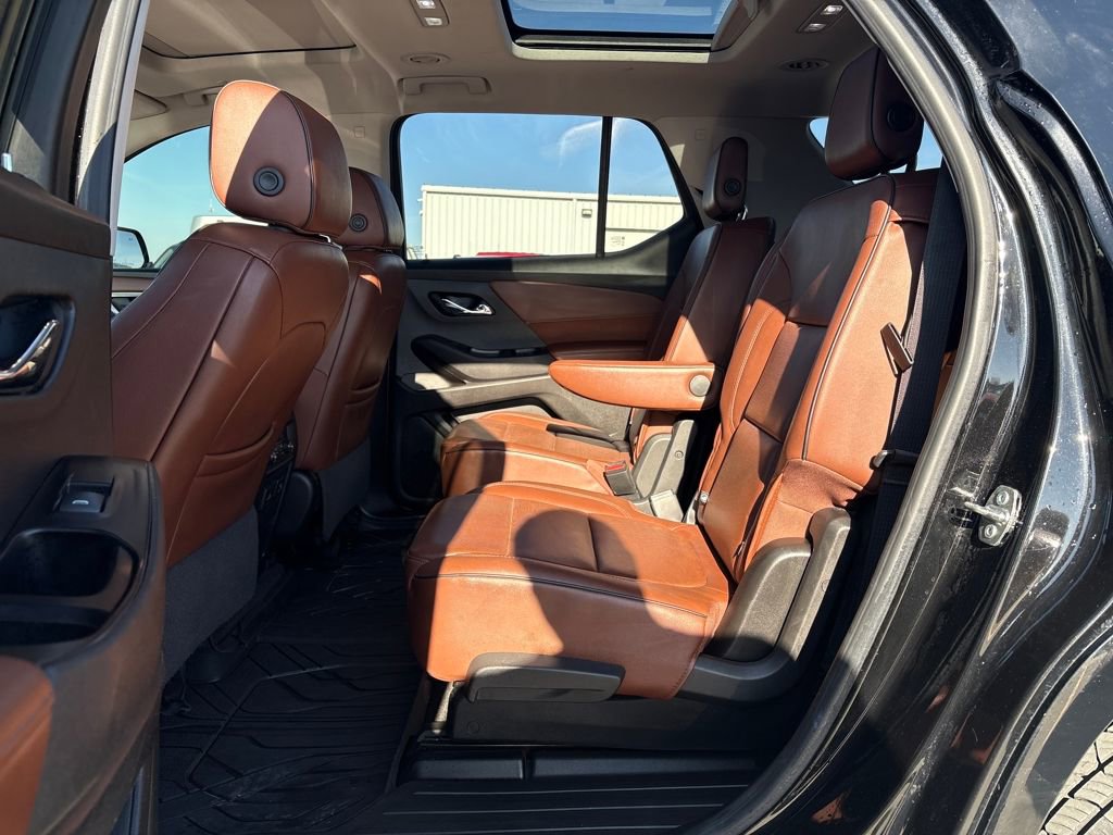 Used 2018 Chevrolet Traverse High Country image 32