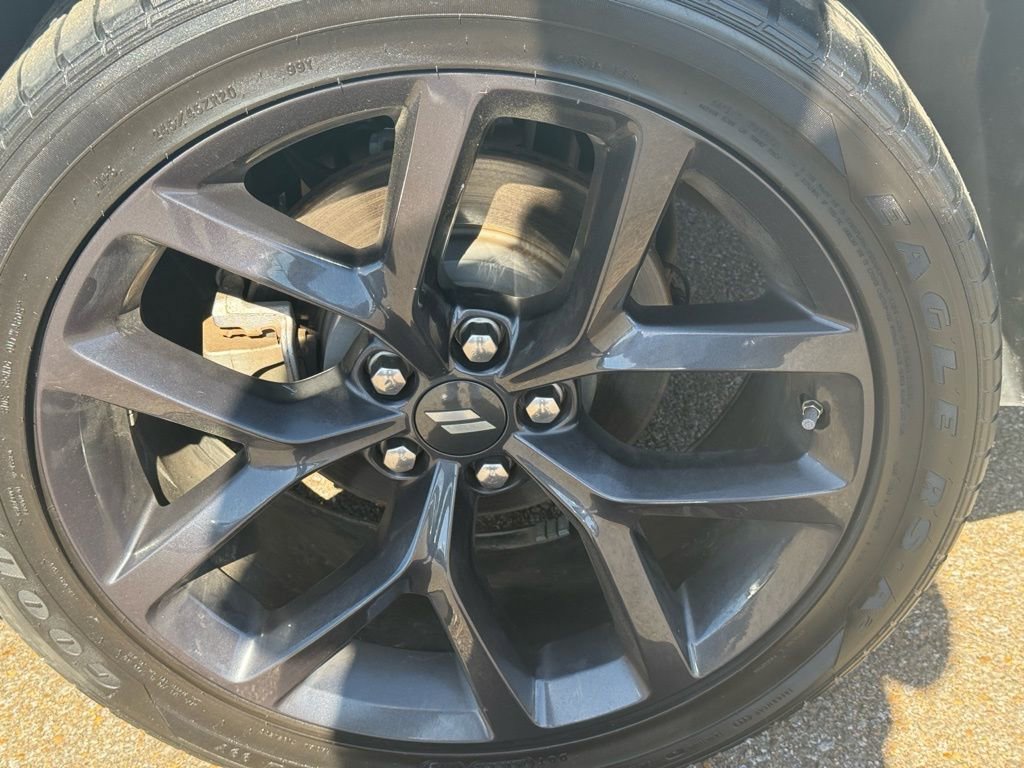 Used 2023 Dodge Charger R/T w/ Blacktop Package RWD image 33