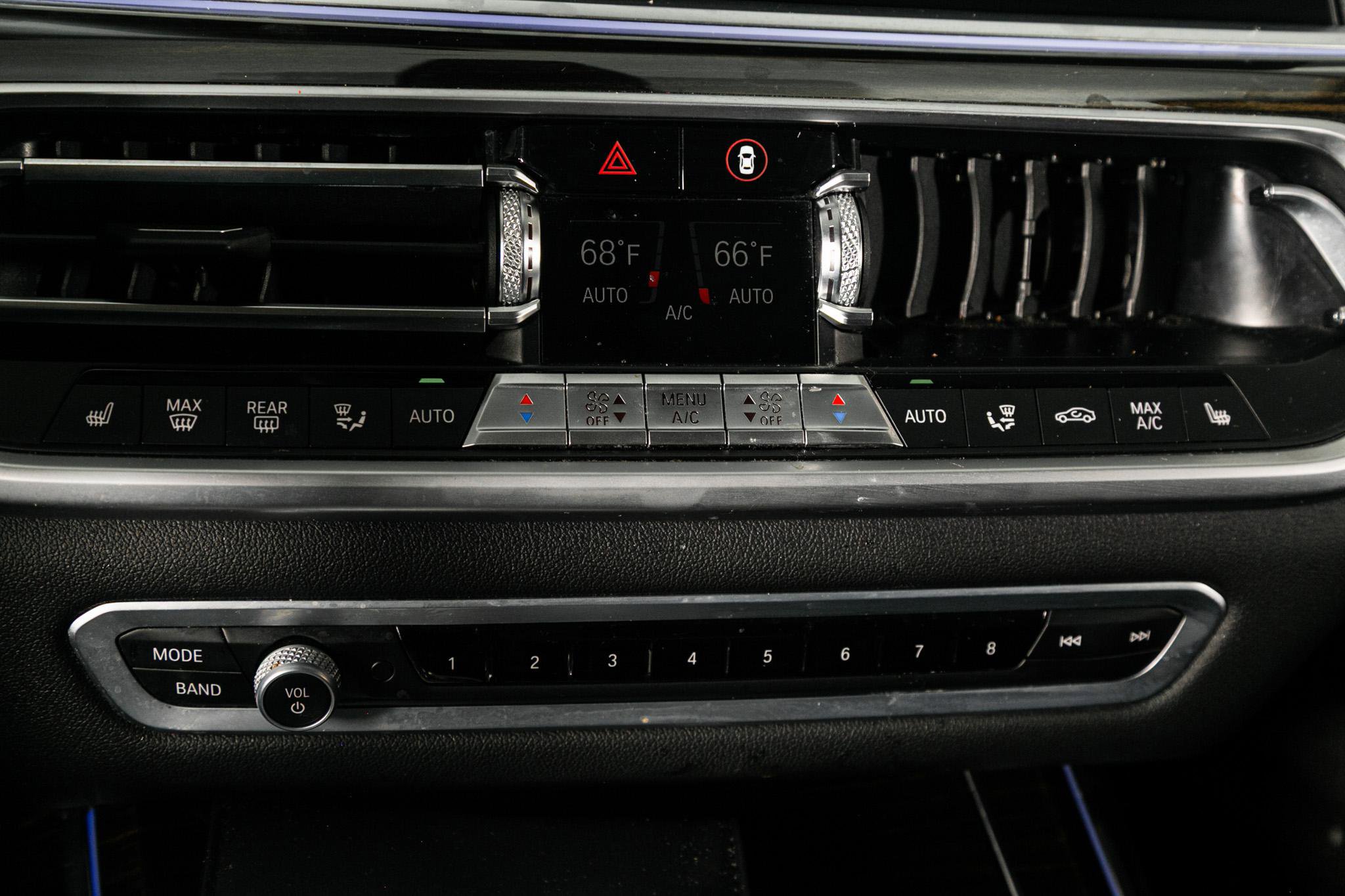 Used 2020 BMW X7 xDrive40i w/ Premium Package image 47