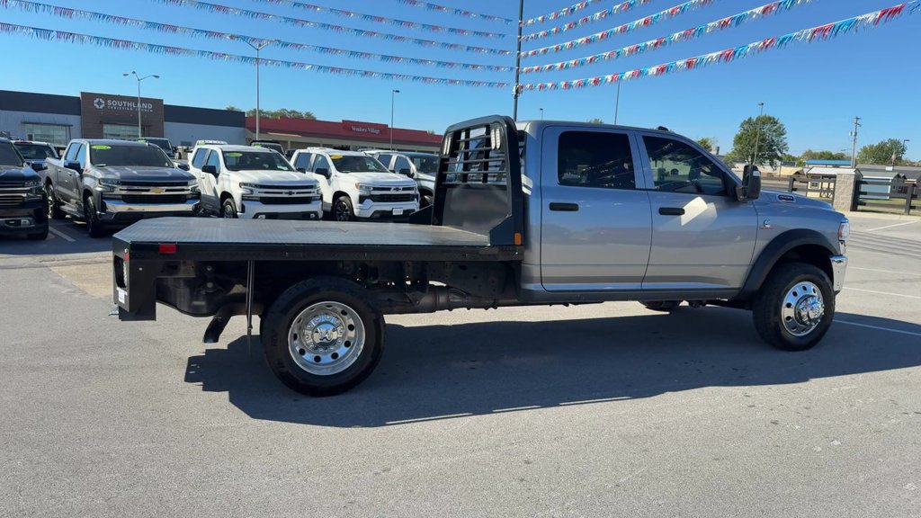 Used 2024 RAM 4500 Tradesman w/ Chrome Appearance Group AWD/4WD image 7