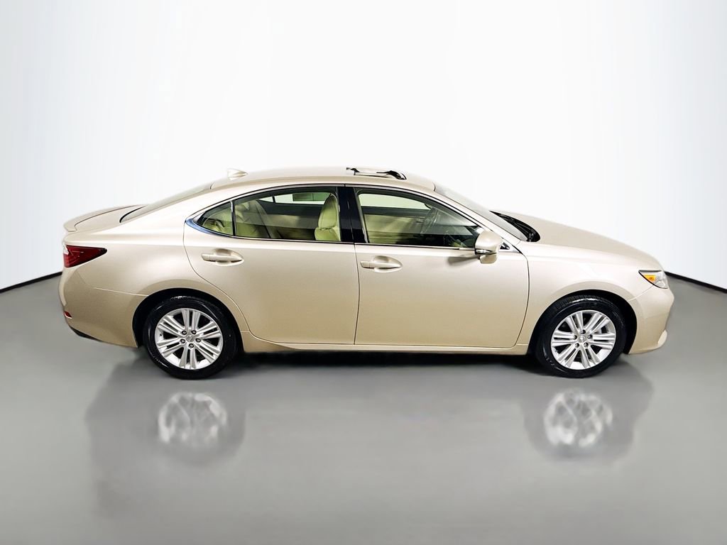 Used 2015 Lexus ES 350 w/ Premium Package image 8