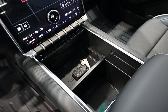 New 2026 GMC Sierra EV Elevation w/ Premium Package image 22