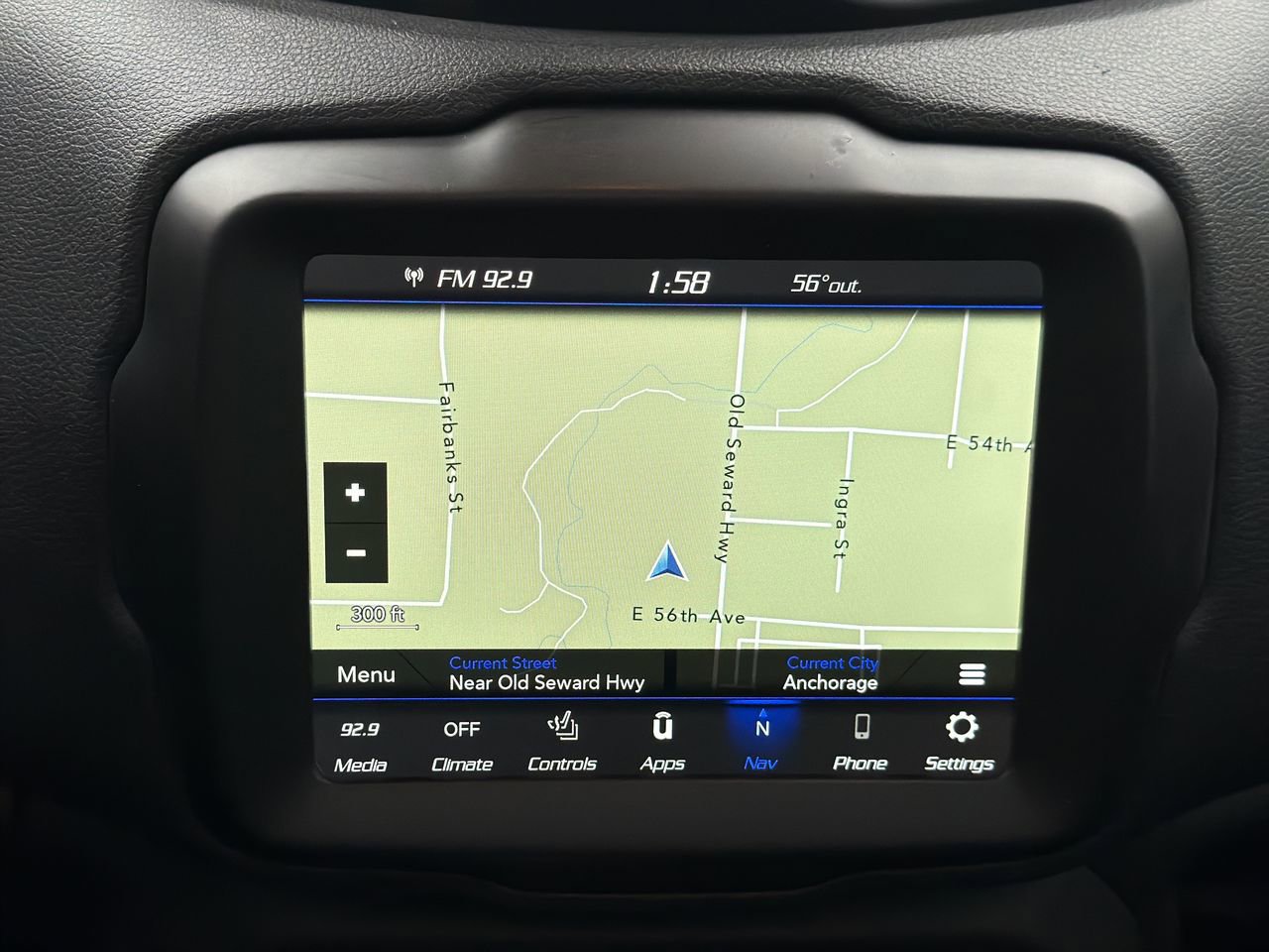 Used 2023 Jeep Renegade Limited w/ Sun/Sound Group AWD/4WD image 18