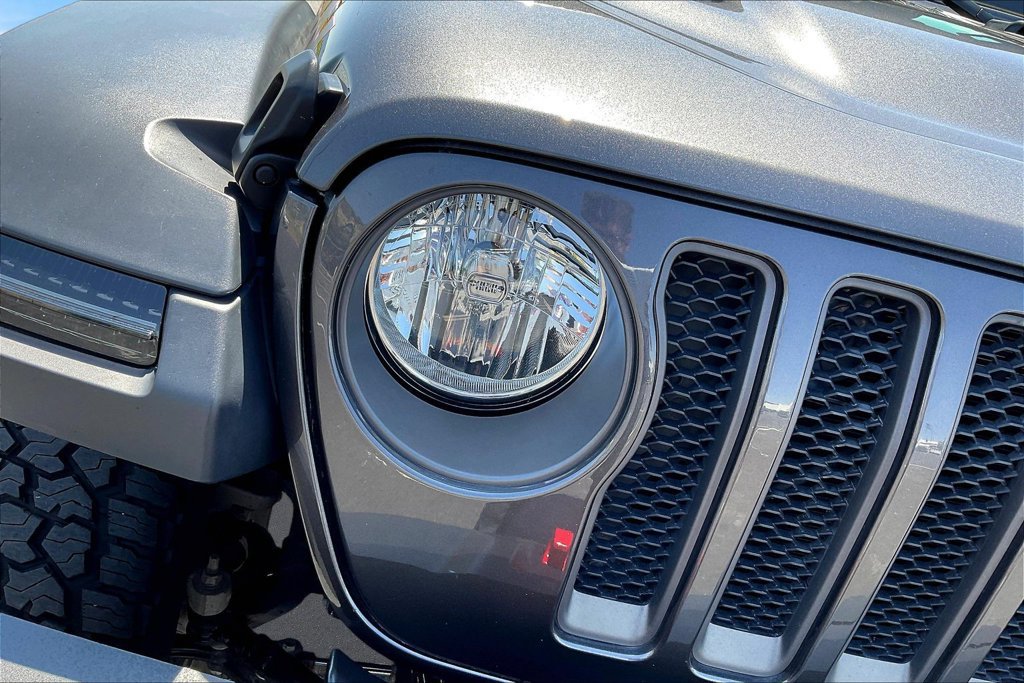 Used 2023 Jeep Wrangler Rubicon w/ Cold Weather Group AWD/4WD image 30