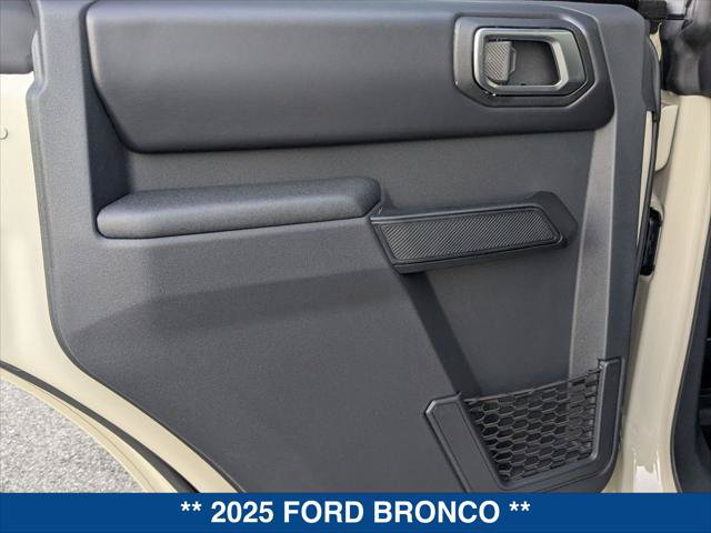 New 2025 Ford Bronco Badlands AWD/4WD image 20