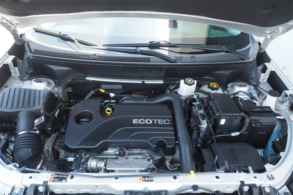 Used 2021 Chevrolet Equinox LS w/ LS Convenience Package image 27