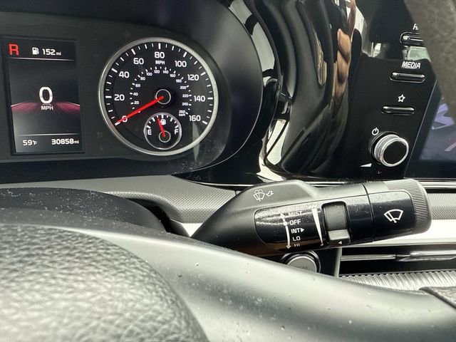 Used 2023 Kia K5 LXS image 29