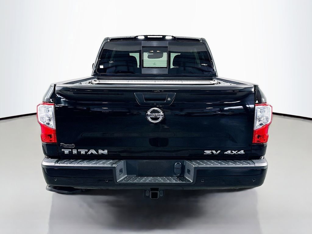 Used 2021 Nissan Titan SV w/ SV Convenience Package AWD/4WD image 6