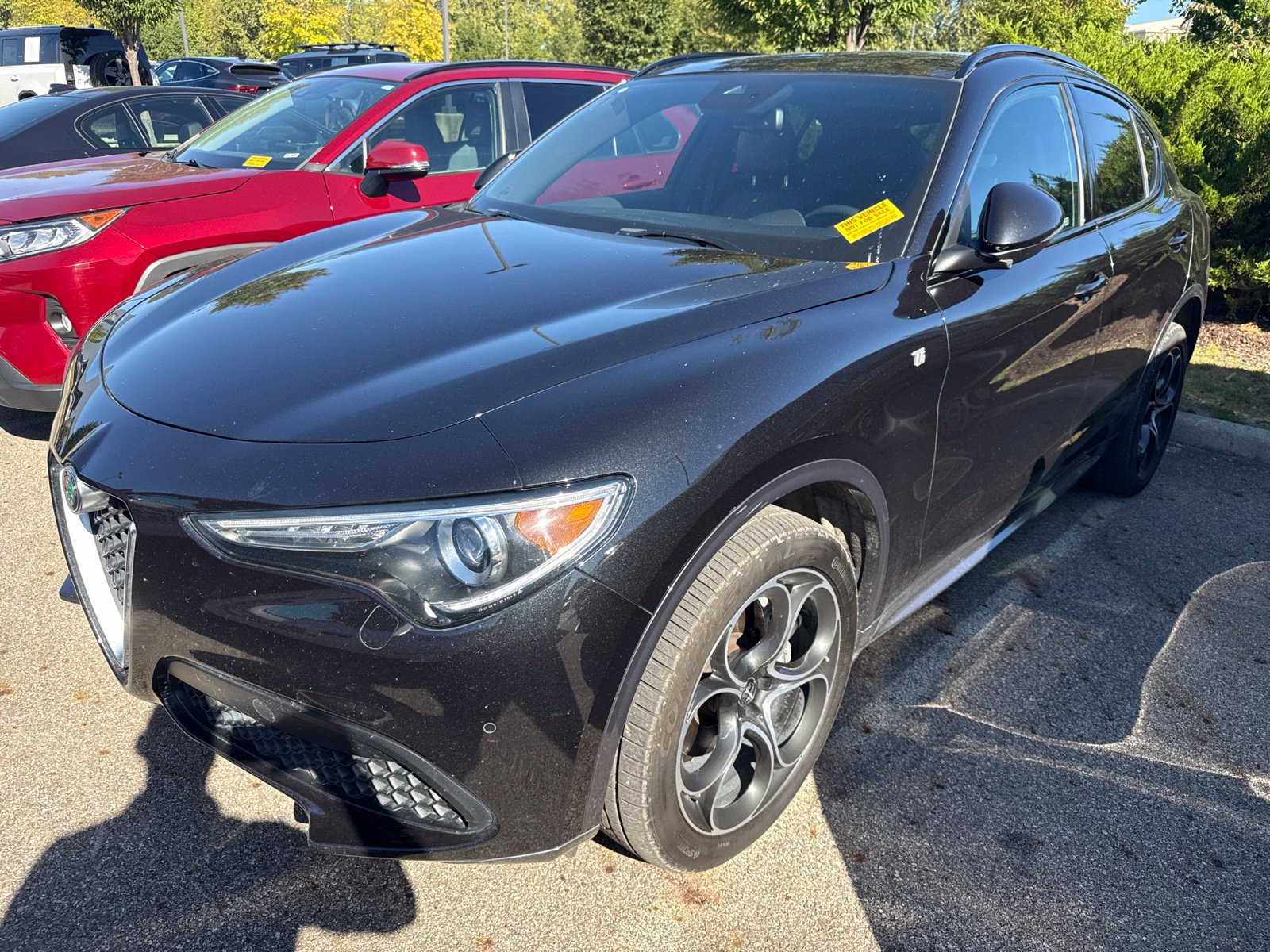 Used 2023 Alfa Romeo Stelvio Ti AWD/4WD image 1
