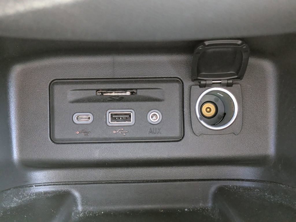 Used 2024 Chevrolet Equinox Premier w/ LPO, Cargo Package image 22