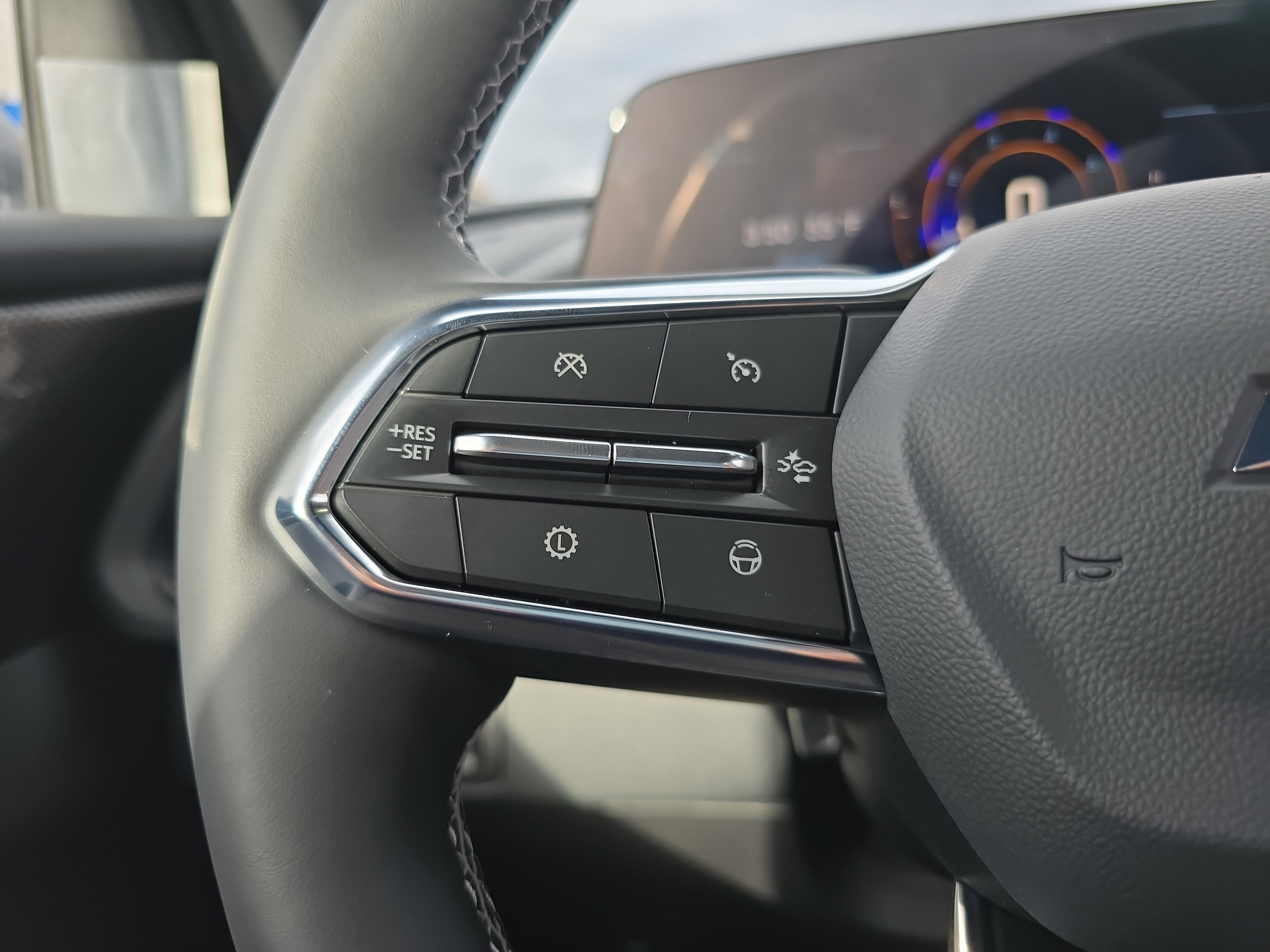 New 2026 Chevrolet Traverse High Country image 24