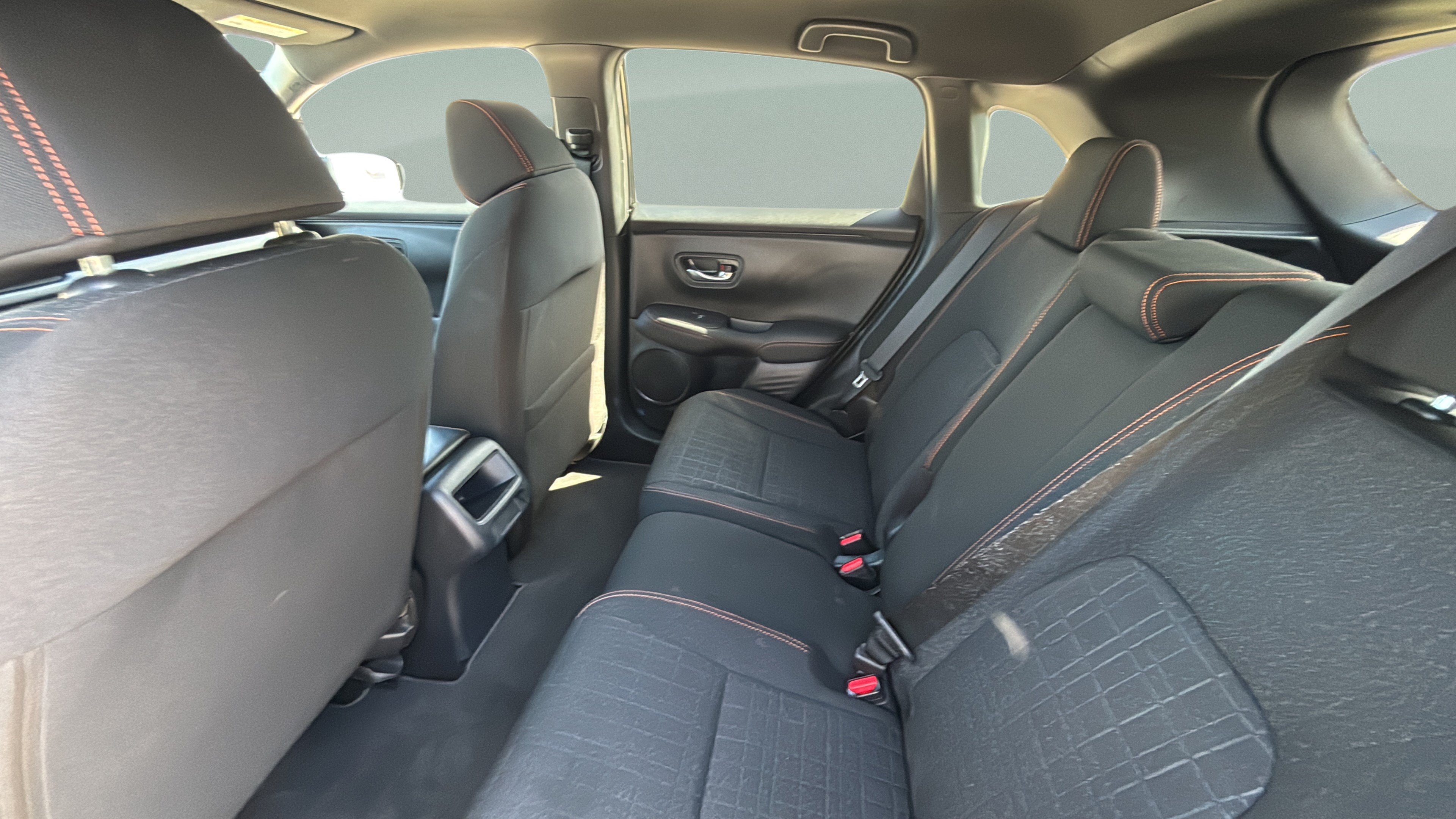 Used 2025 Honda HR-V Sport image 14