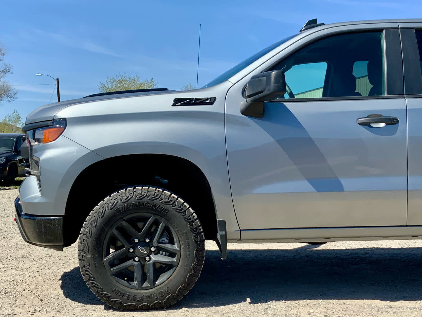 New 2026 Chevrolet Silverado 1500 Custom Trail Boss w/ LPO, Dark Essentials Package AWD/4WD image 10