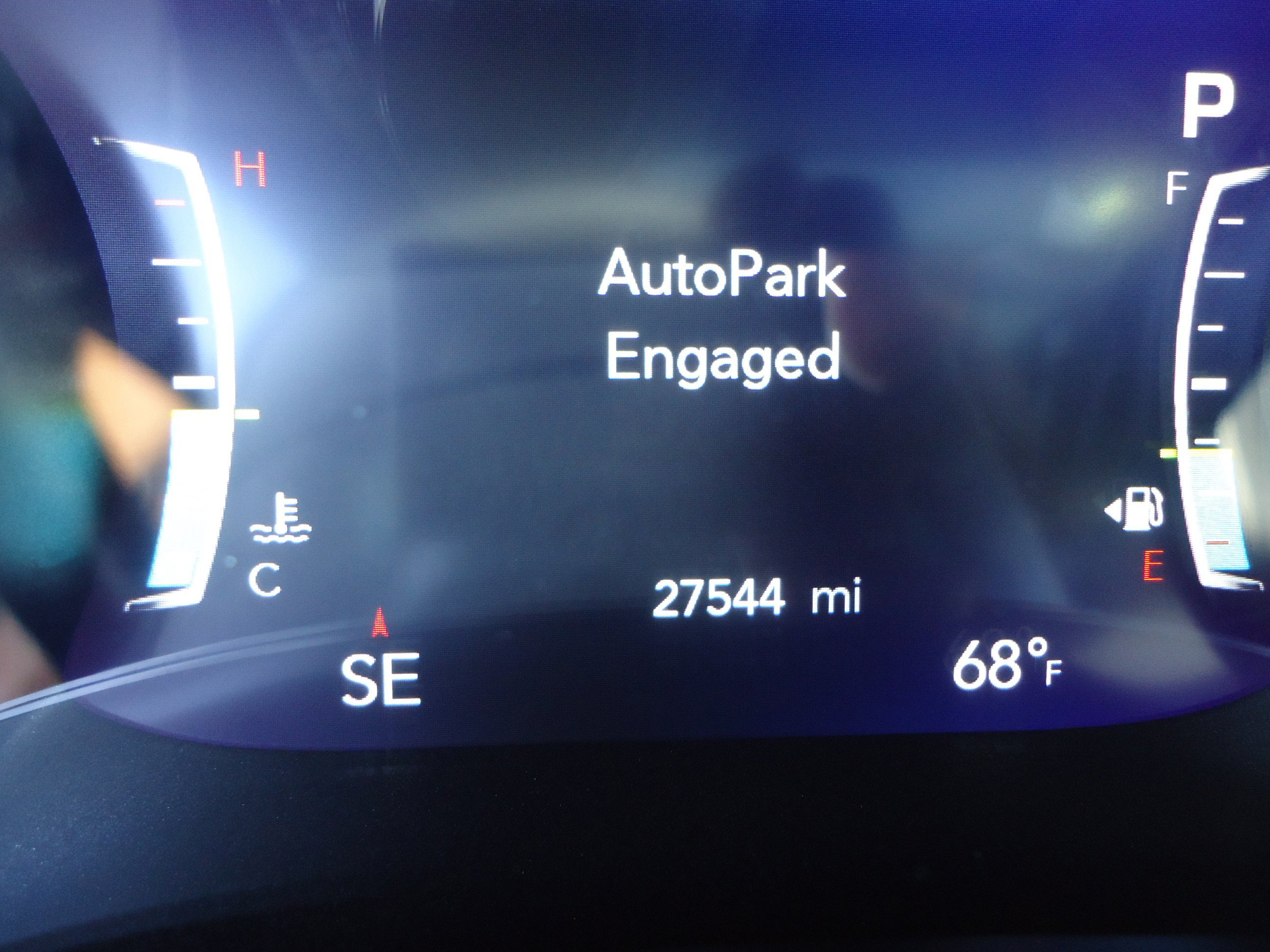 Used 2026 Chrysler Pacifica Limited FWD image 13