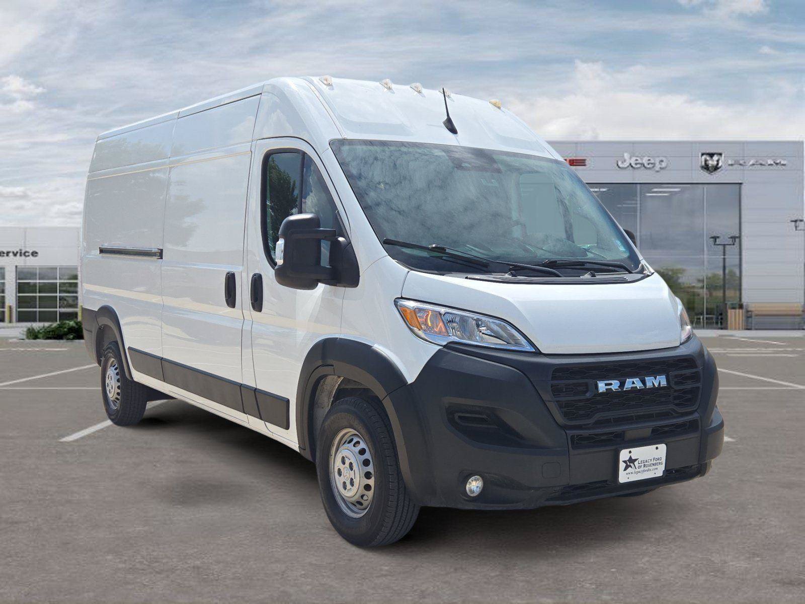Used 2025 RAM ProMaster 2500 w/ Convenience Group FWD image 7