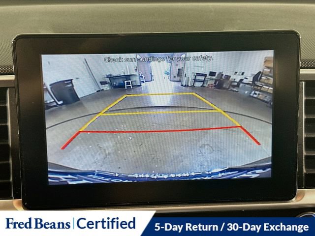 Certified 2021 Hyundai Venue SEL FWD image 25