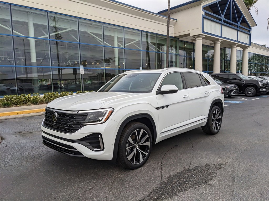 New 2026 Volkswagen Atlas Cross Sport SEL Premium R-Line image 2