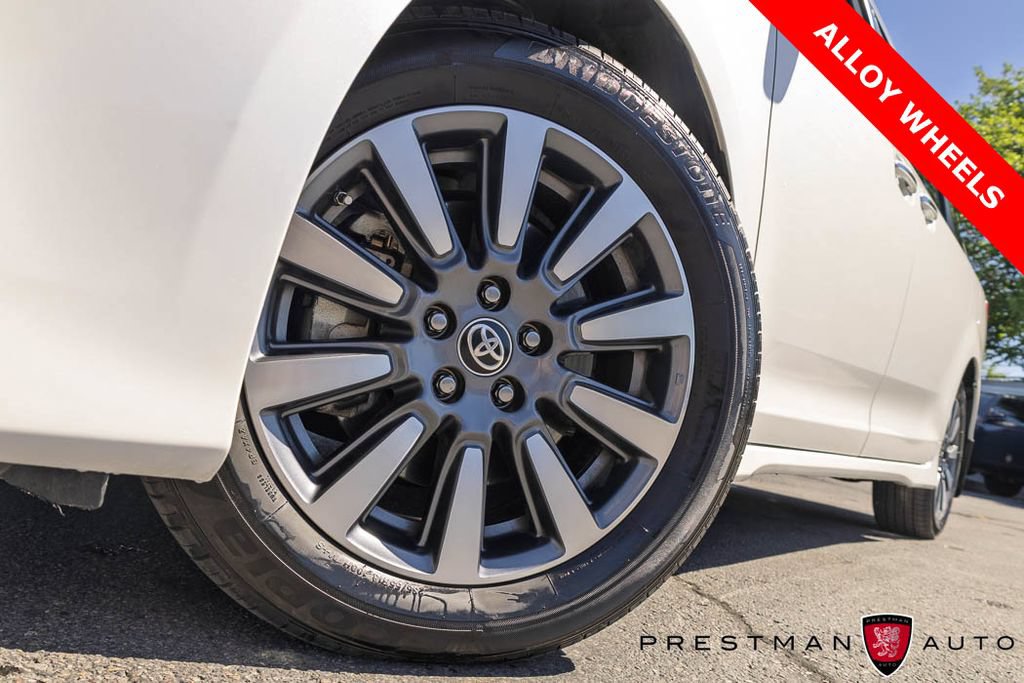 Used 2020 Toyota Sienna Limited FWD image 15