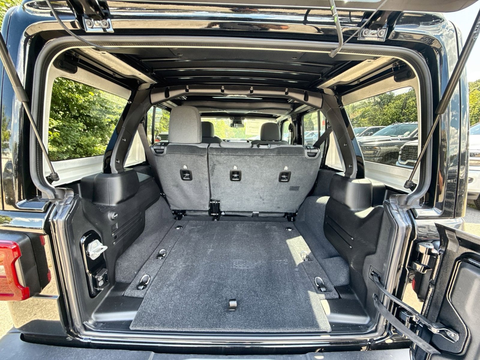 New 2025 Jeep Wrangler Willys image 25