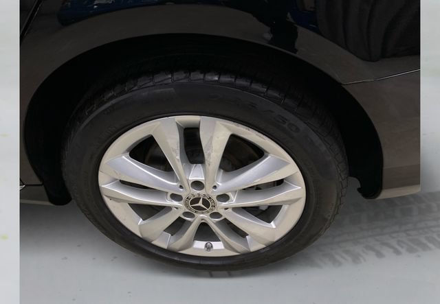 Used 2019 Mercedes-Benz C 300 4MATIC Sedan image 19