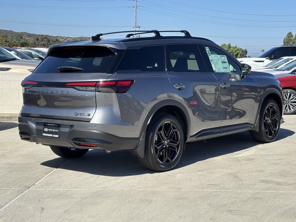 New 2026 INFINITI QX60 Sport image 3