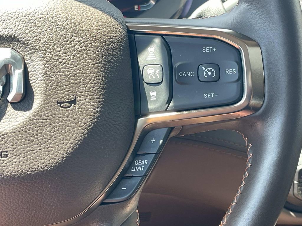 Used 2025 RAM 2500 Limited image 36