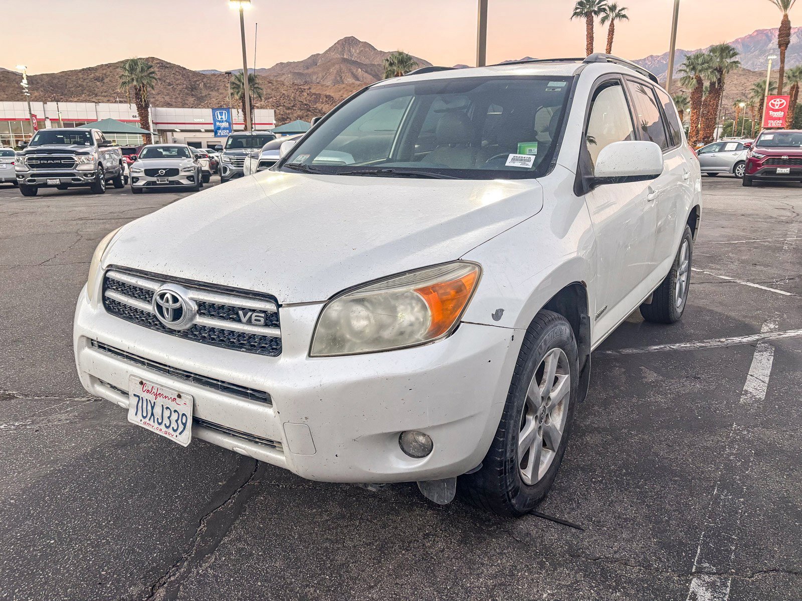 Used 2008 Toyota RAV4 Limited image 3