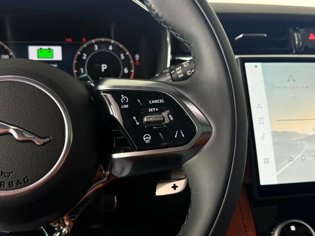 New 2026 Jaguar F-PACE R-Dynamic S image 22