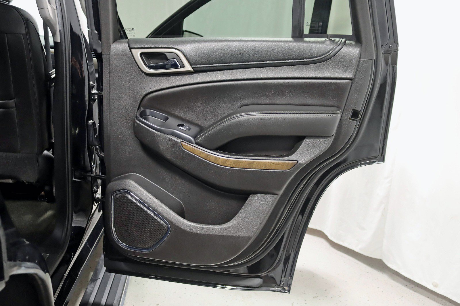 Used 2018 GMC Yukon Denali w/ Denali Ultimate Package image 39