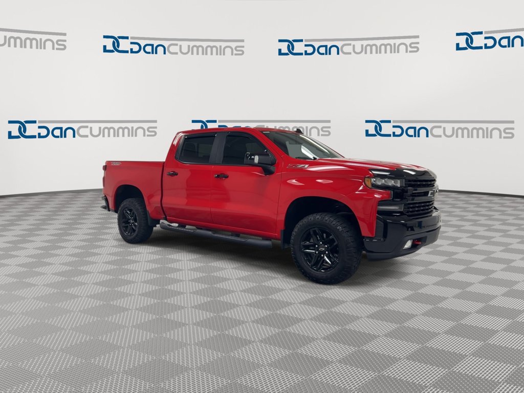 Used 2021 Chevrolet Silverado 1500 LT Trail Boss w/ Convenience Package II AWD/4WD image 2