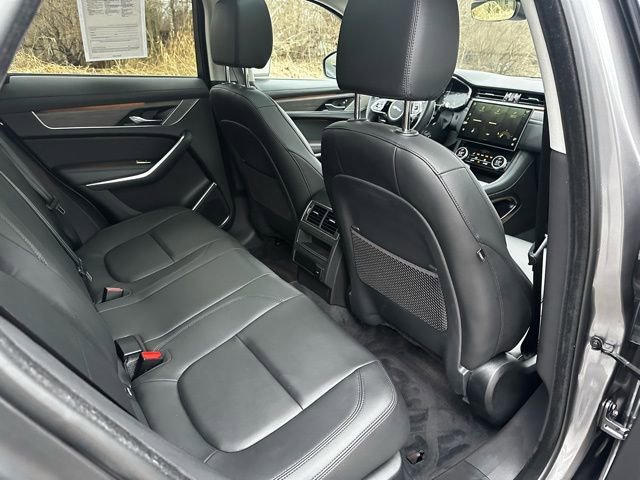Certified 2023 Jaguar F-PACE AWD/4WD image 22