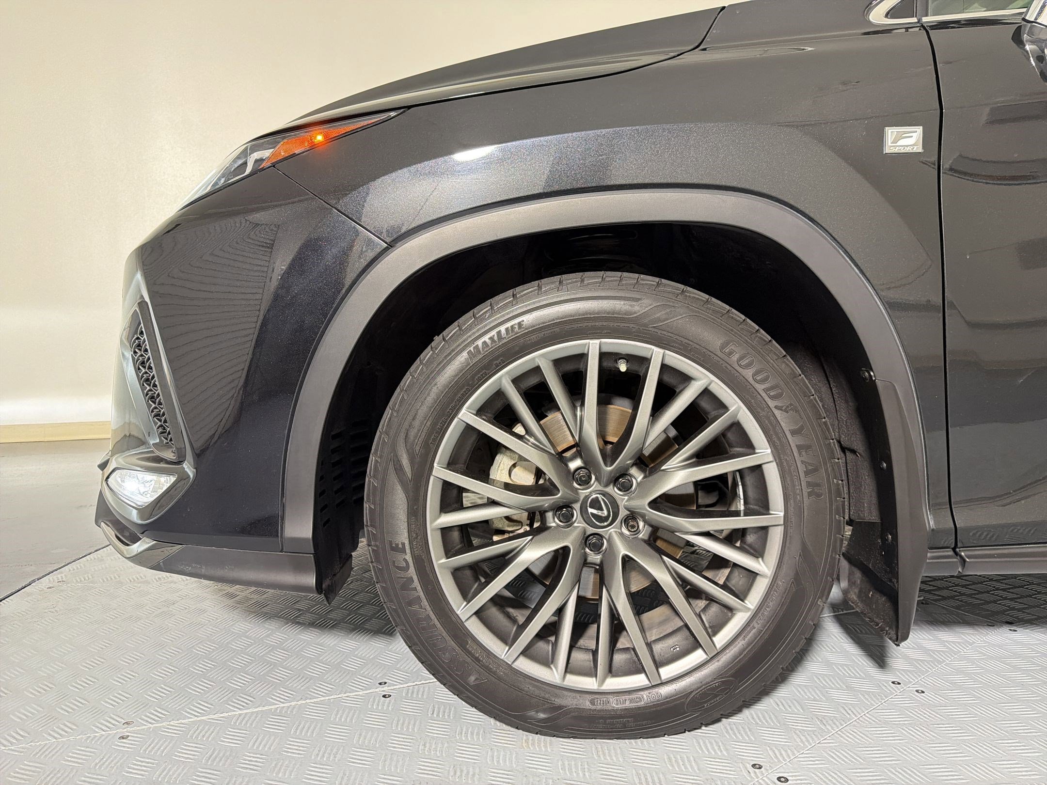 Used 2022 Lexus RX 350 F Sport w/ Accessory Package AWD/4WD image 10