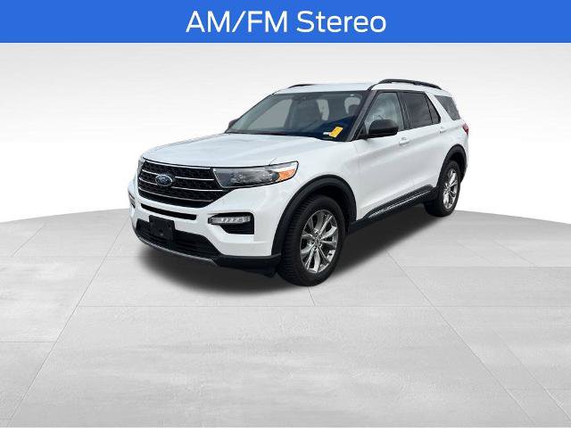 Certified 2022 Ford Explorer XLT w/ Equipment Group 202A AWD/4WD image 4