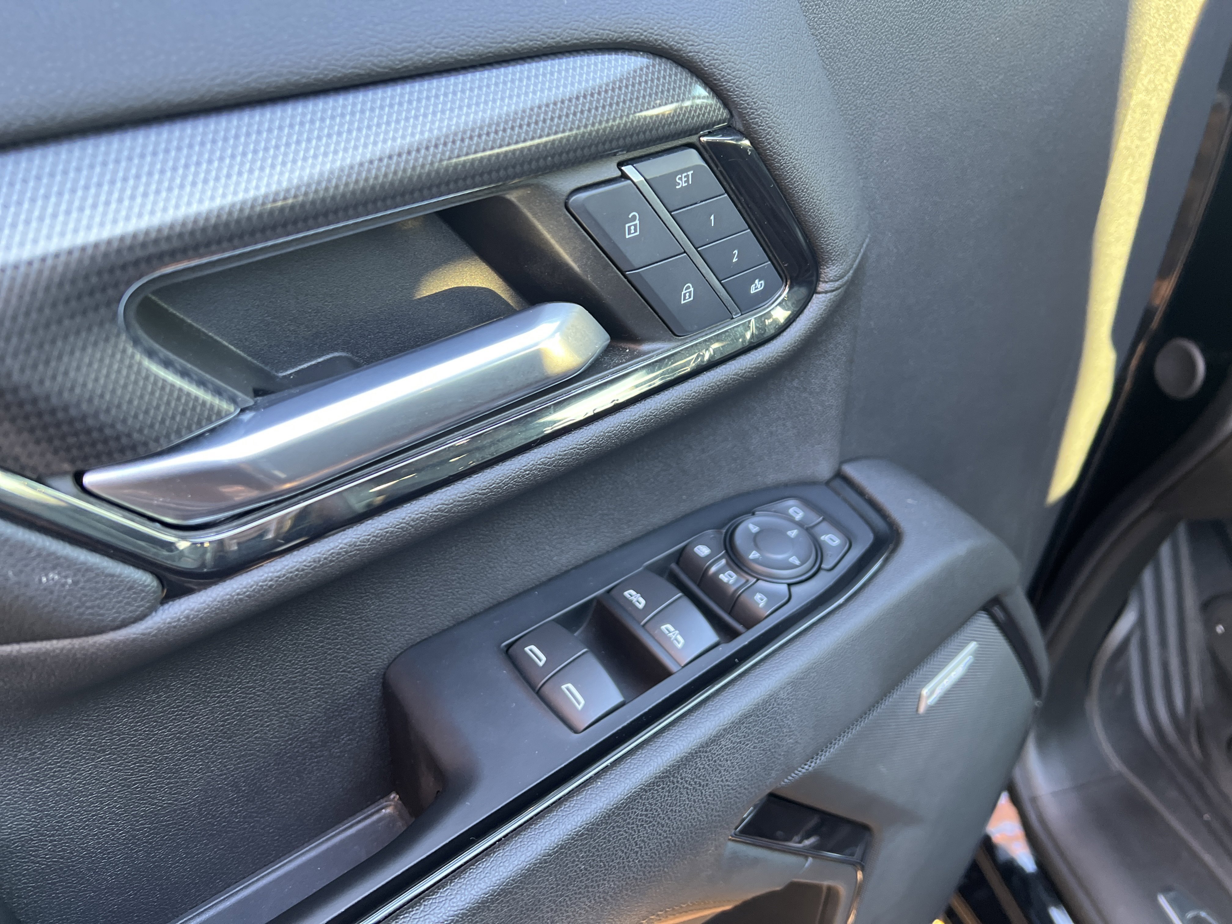 Certified 2024 GMC Sierra 2500 AT4 w/ AT4 Premium Plus Package image 15