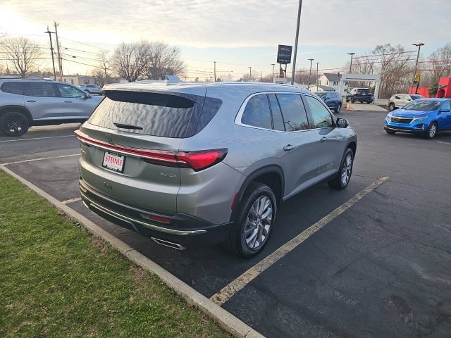 Used 2025 Buick Enclave Preferred FWD image 7