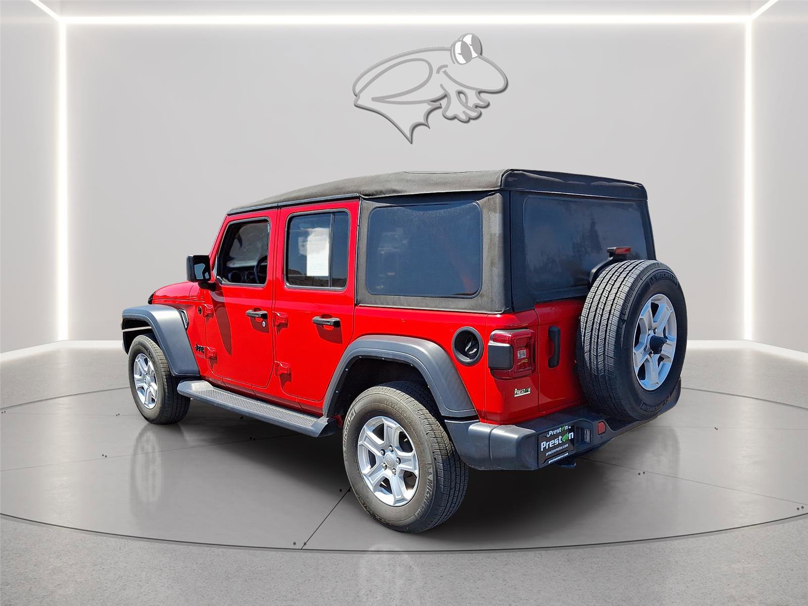 Used 2022 Jeep Wrangler Unlimited Sport AWD/4WD image 9