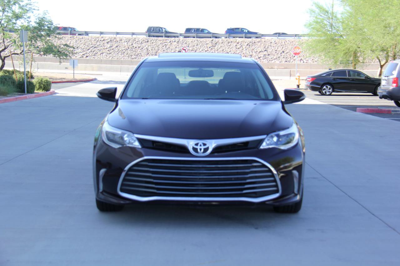 Used 2016 Toyota Avalon XLE Premium FWD image 2