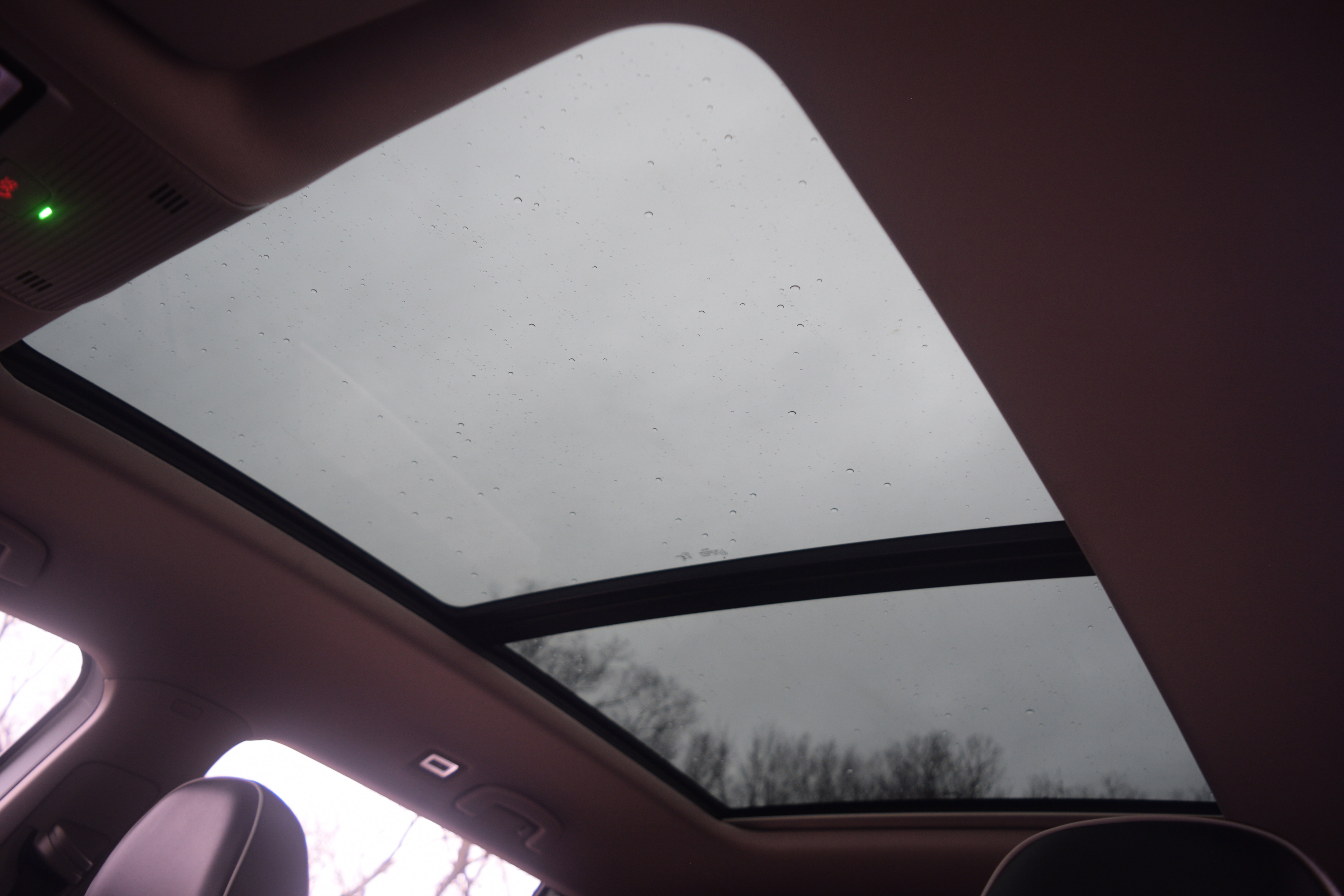 Used 2024 Volkswagen Atlas SEL Premium R-Line image 21