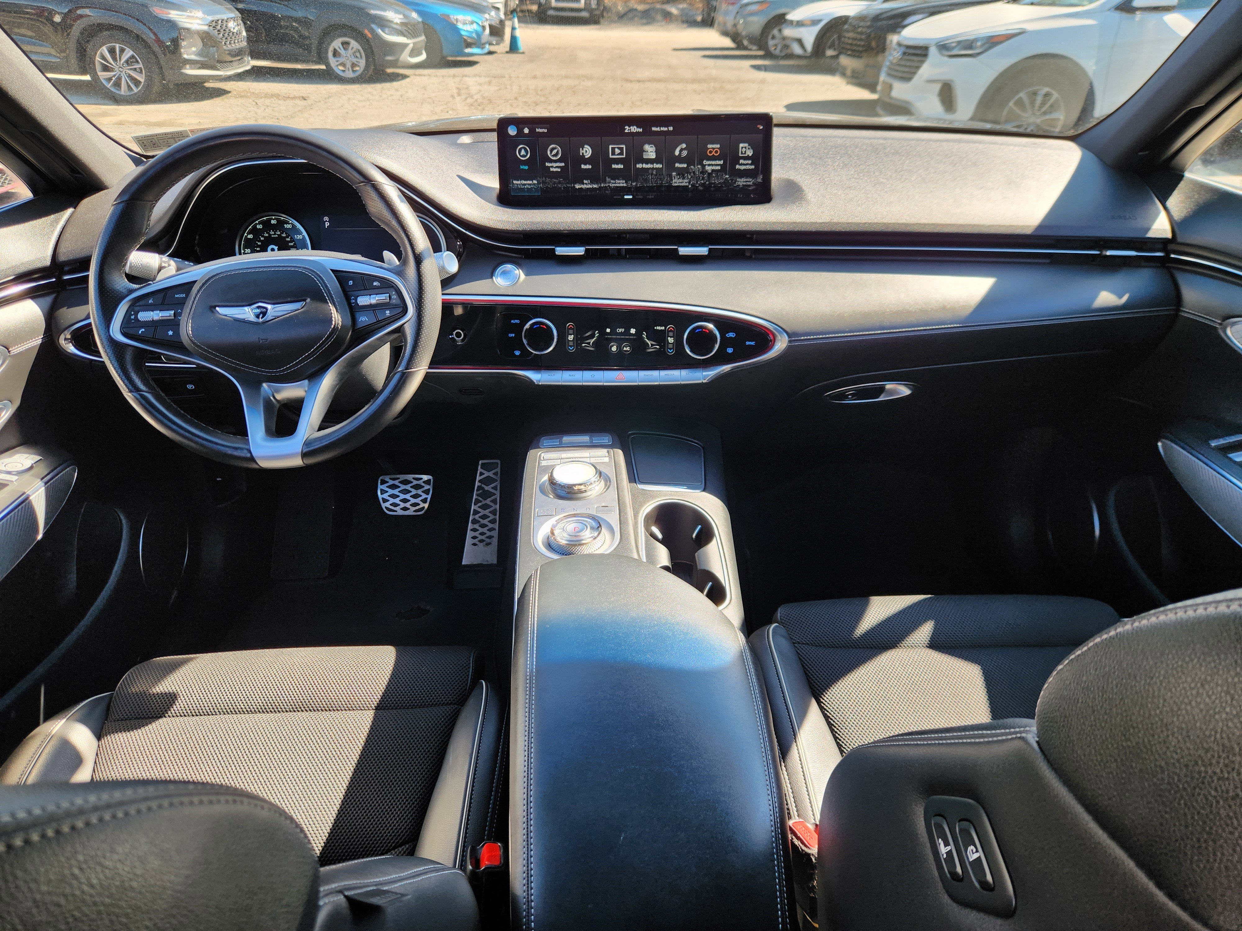 Used 2024 Genesis GV70 3.5T Sport image 8