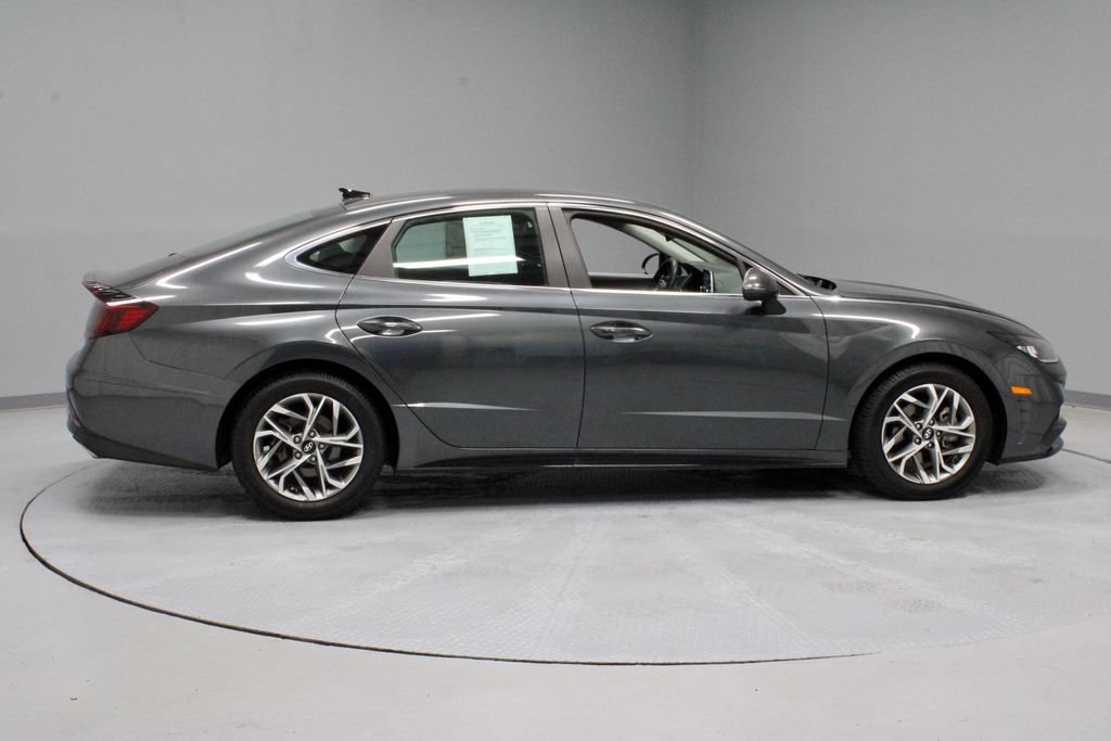 Certified 2022 Hyundai Sonata SEL FWD image 13