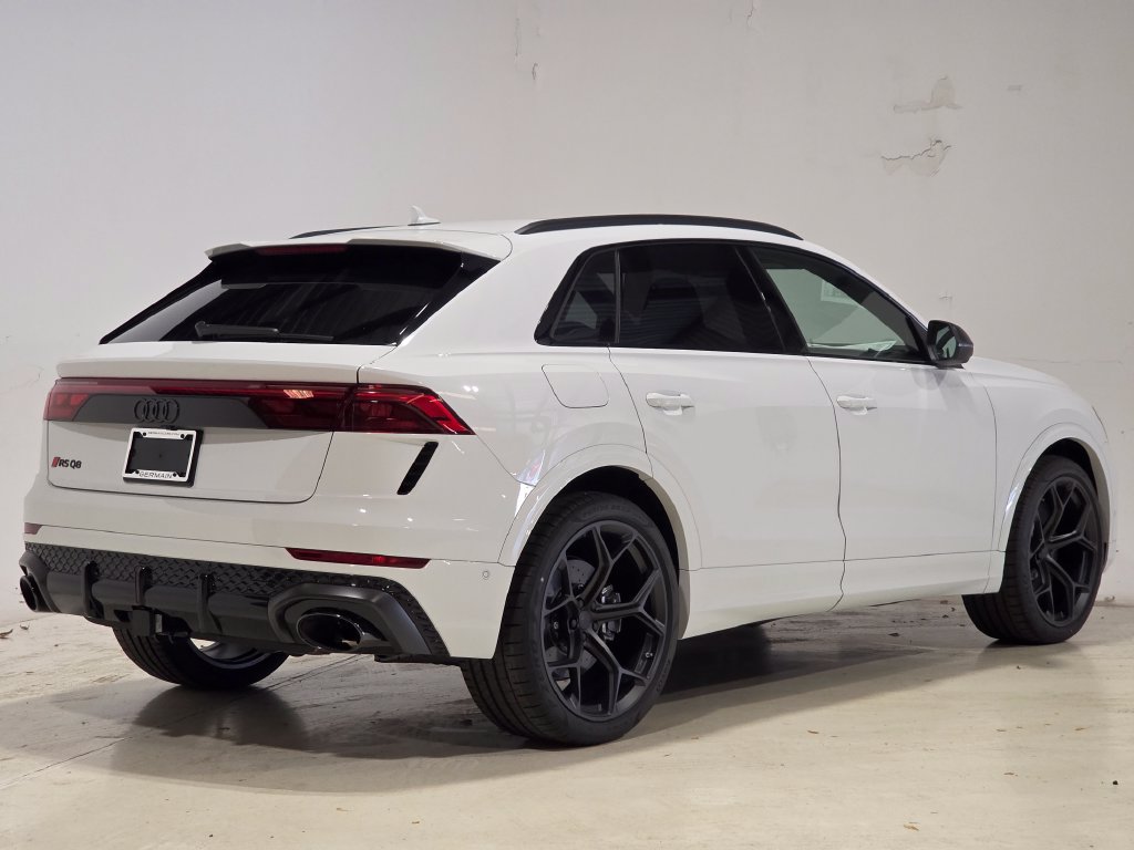 New 2027 Audi RS Q8 performance AWD/4WD image 5