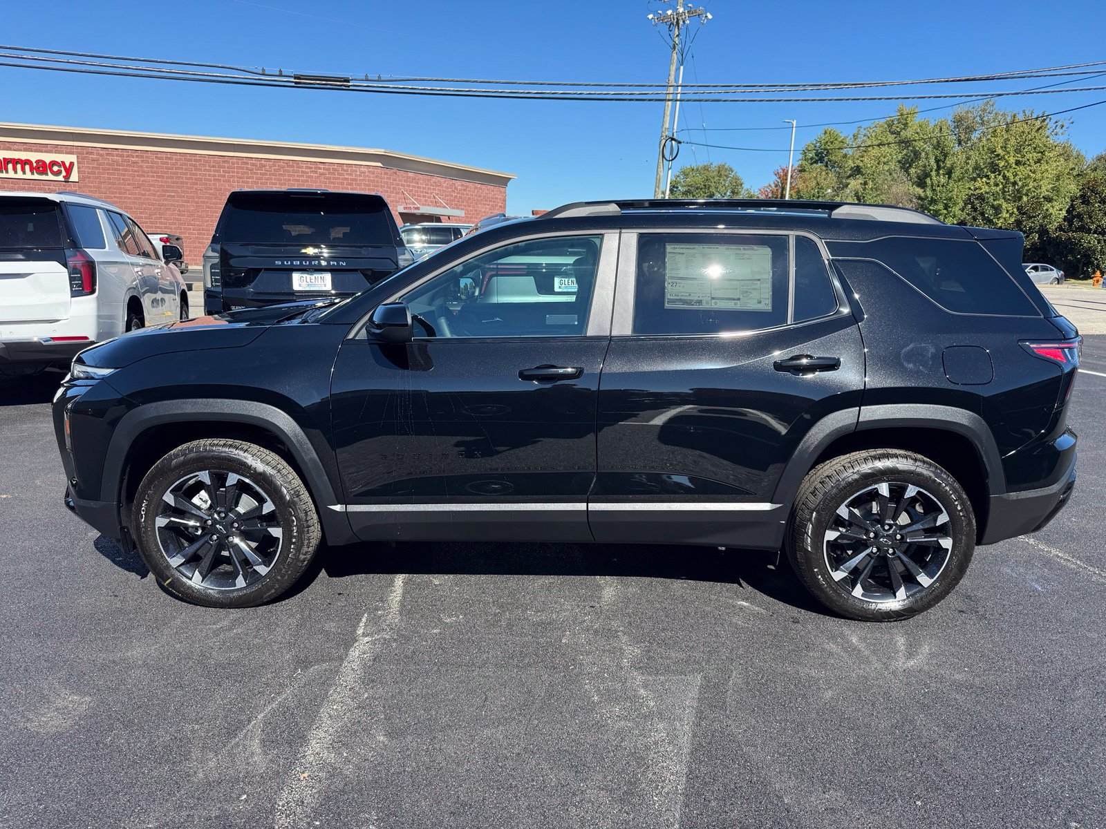 New 2027 Chevrolet Equinox RS FWD image 3