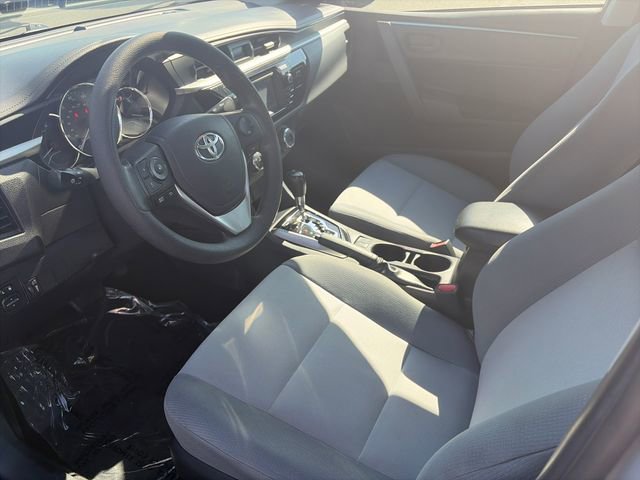 Used 2016 Toyota Corolla L FWD image 25