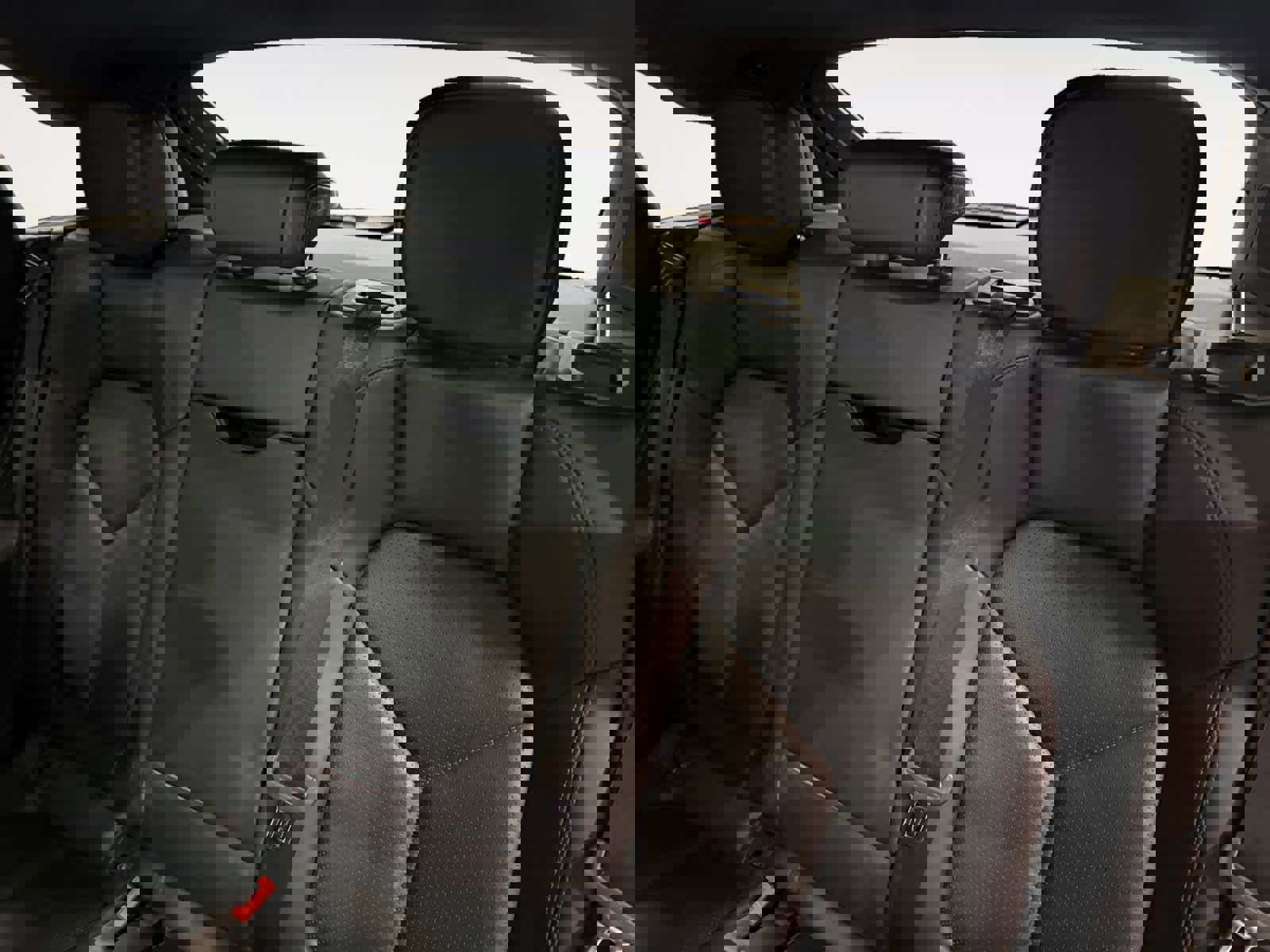 Used 2018 Porsche Macan S image 14