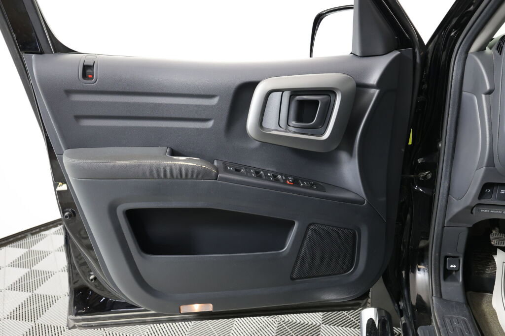 Used 2011 Honda Ridgeline RTL image 12