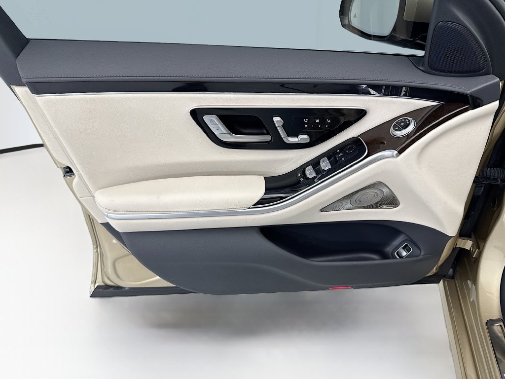 Used 2023 Mercedes-Benz S 500 4MATIC image 23
