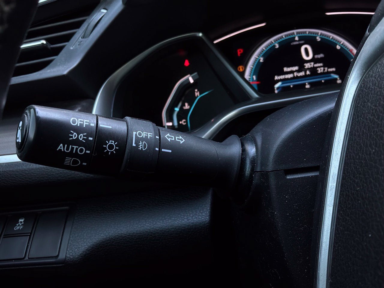 Used 2019 Honda Civic Touring image 44