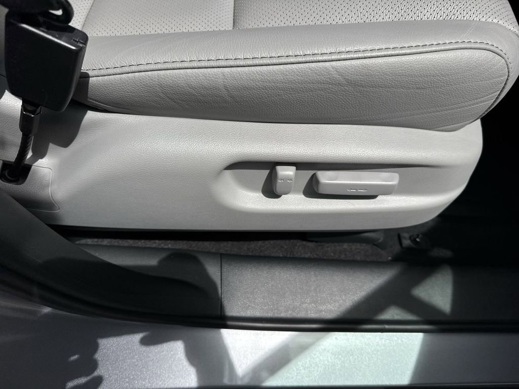 Used 2023 Honda Passport EX-L image 45
